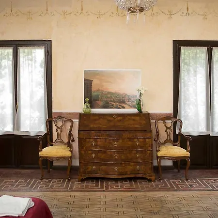 Villa Palazzina Di Valmarana *