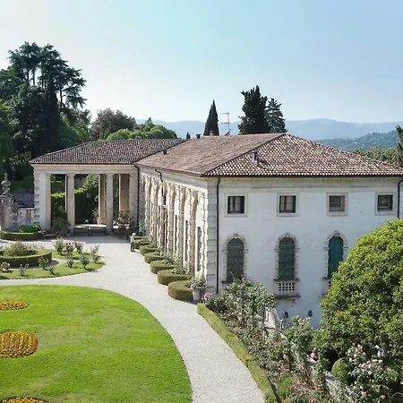 Palazzina Di Valmarana
