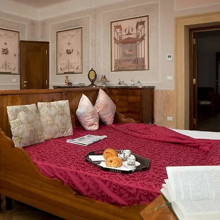 Palazzina Di Valmarana Villa *